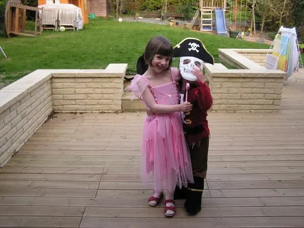 Odd couples: Garden pirates and princesses
