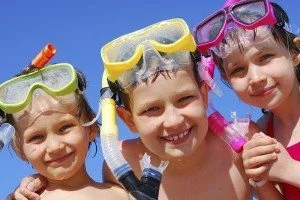 Holidays-with-kids-making-them-excited