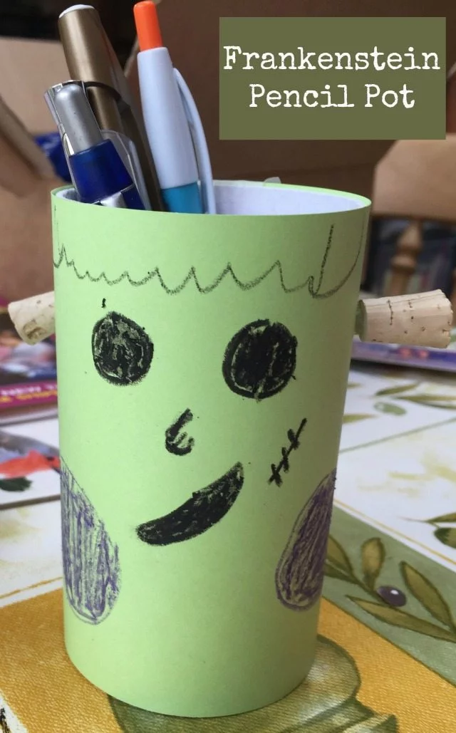 A simple frankenstein craft for halloween for the kids; decorating a pencil pot to make it look like Frank from Hotel Transylvania.