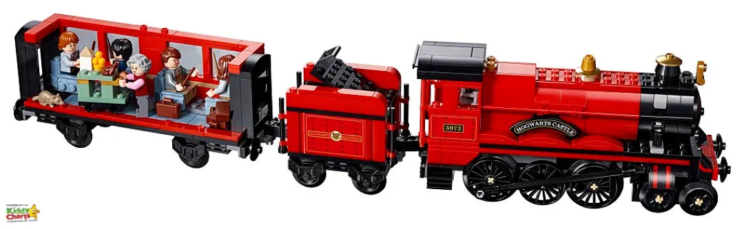 We've got some gorgeous ideas for the best harry potter girts for kids. Come check them all out! #harrypotter #gifts #hogwartsexpress #lego