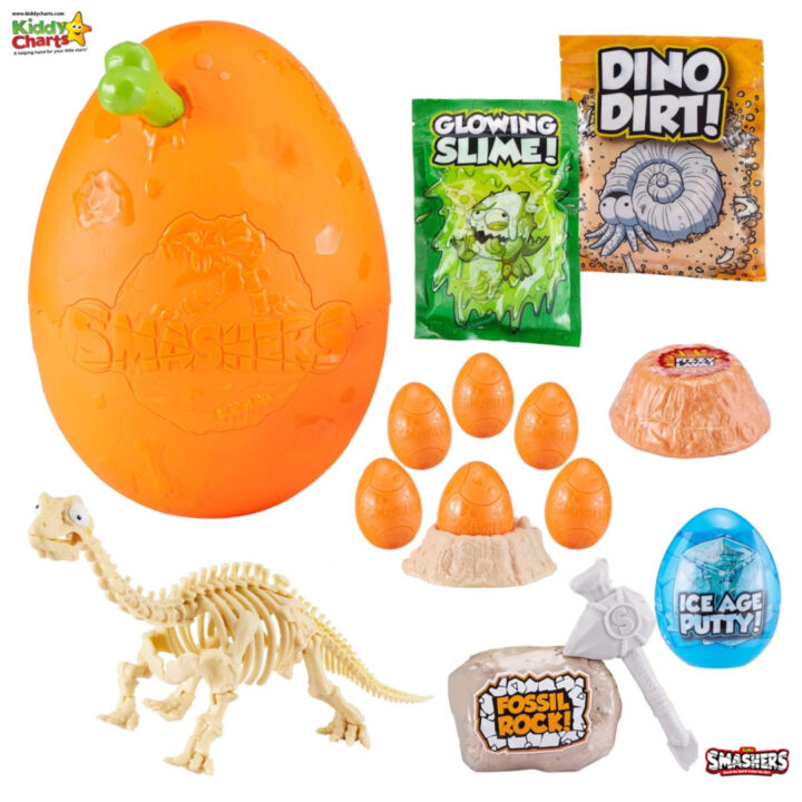 Children are playing with Dino Glowing Dirt, Slime, Masters Ice Age Putty, and Fossil Rock Smashers at Kiddy Chats.
