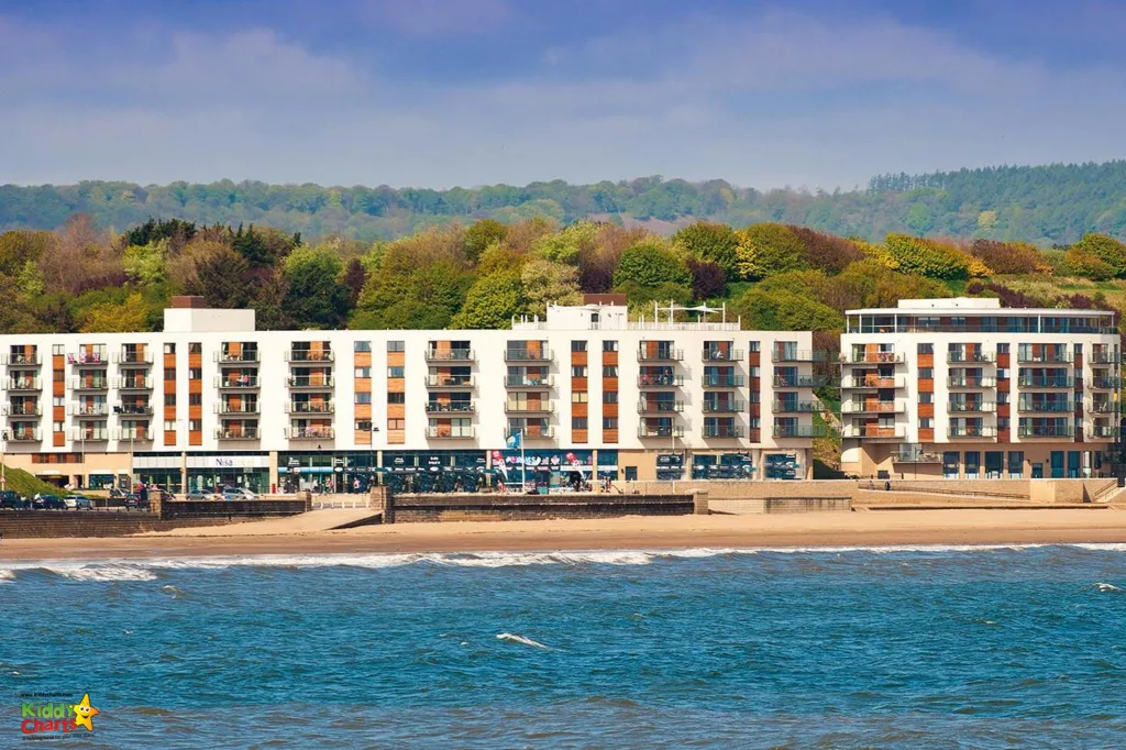 We had never seen the Yorkshire Coast really before we visited in the Sands Resort Scarborough, and I can say we'revery likely to want to come back here!