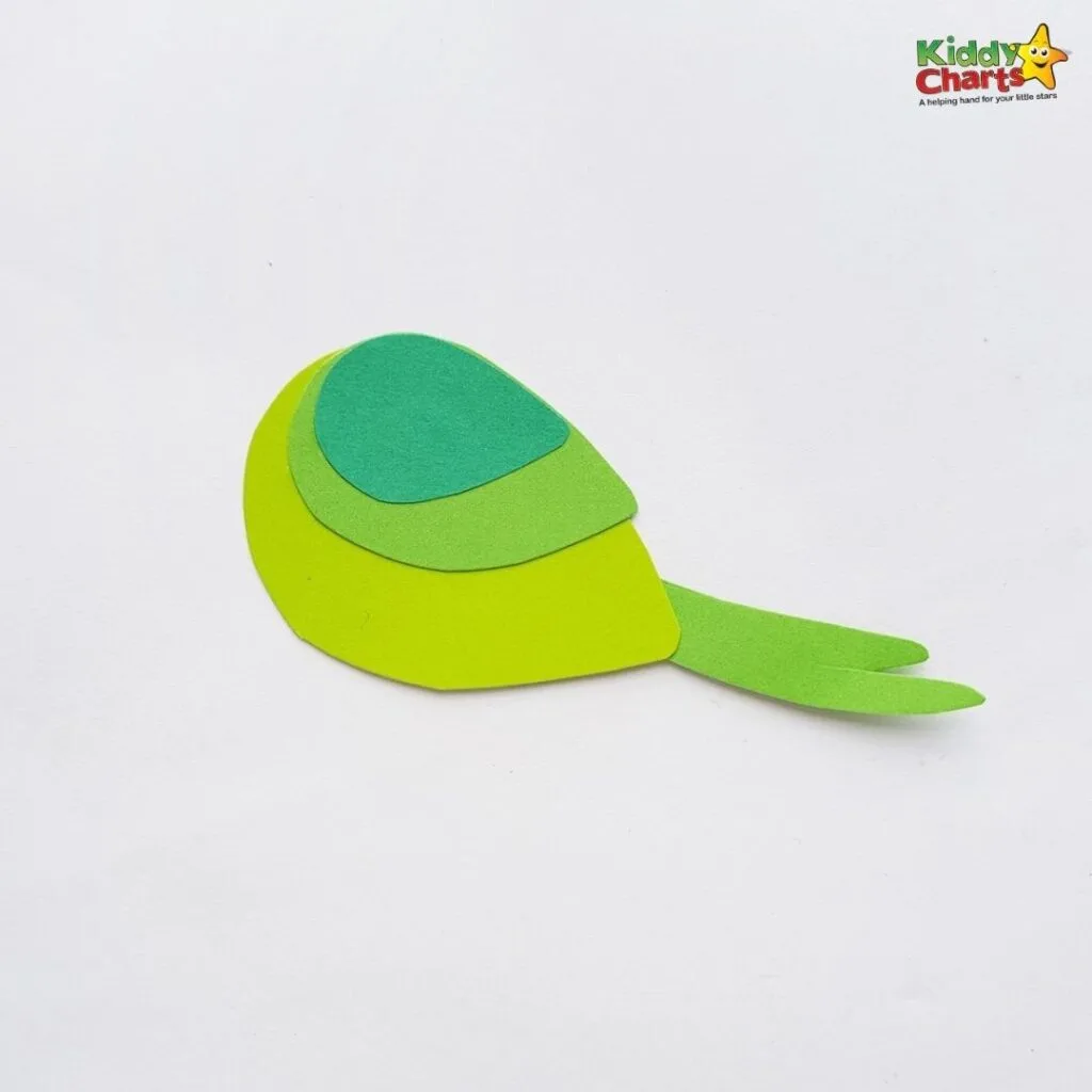 Green parrot paper craft body and tail
