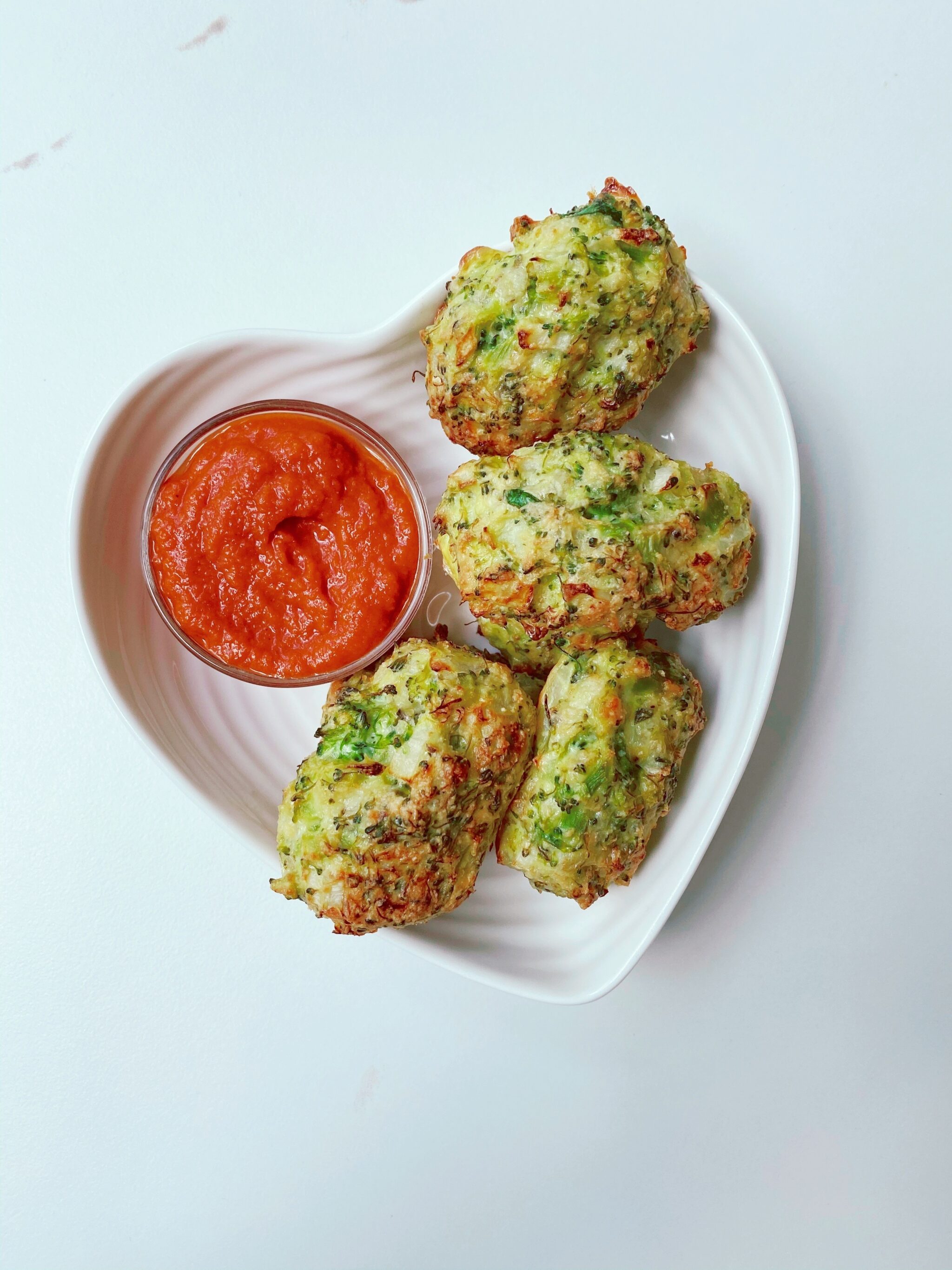 Broccoli bites with cheese