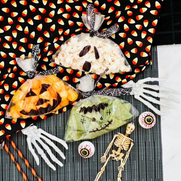 How to make Halloween treat bags (3 spooky designs in only four steps!)