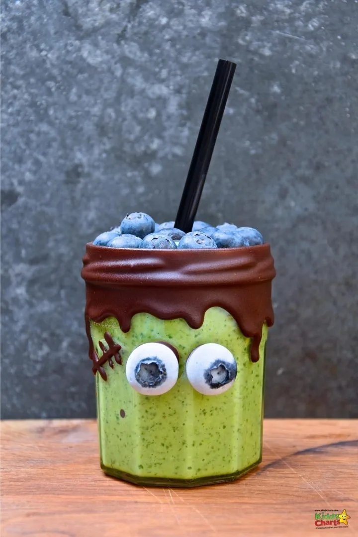 Frankenstein green smoothie bowl for Halloween breakfast