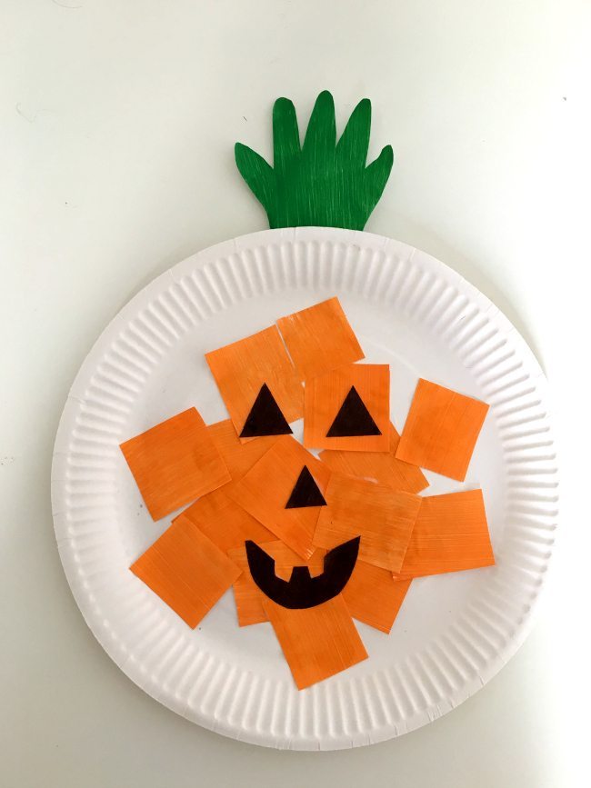 Adorable Halloween Paper Plate Craft for Kids