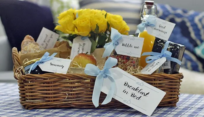 Breakfast in Bed Gift Tags
