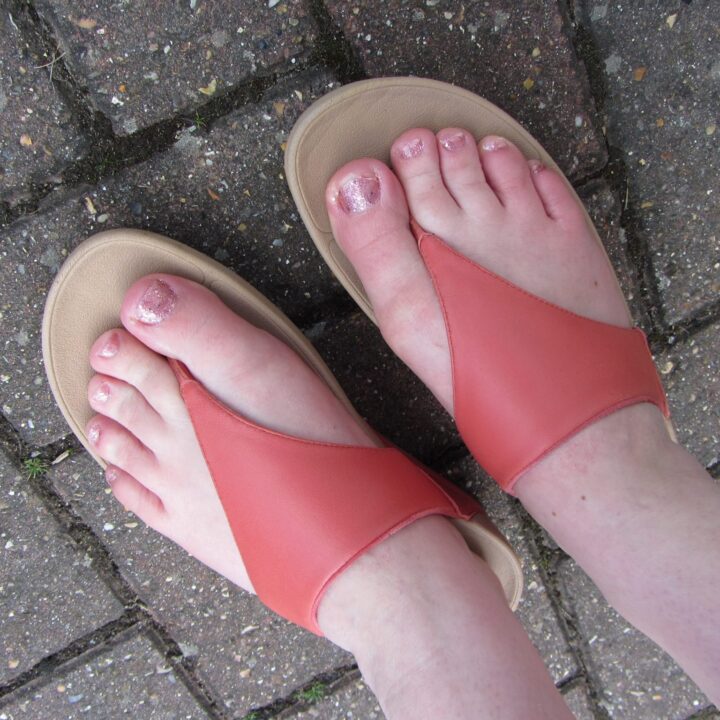 Summer toes!