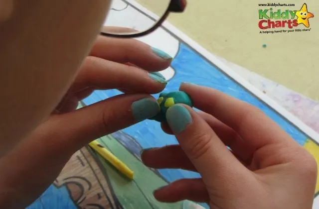 Our little fimo fishes spots are really easy to do - just use squashed balls of fimo!