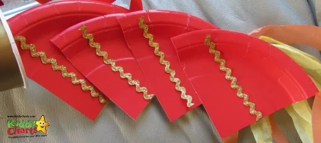 How to quarter the paper plates for your chinese new year crafts dragon