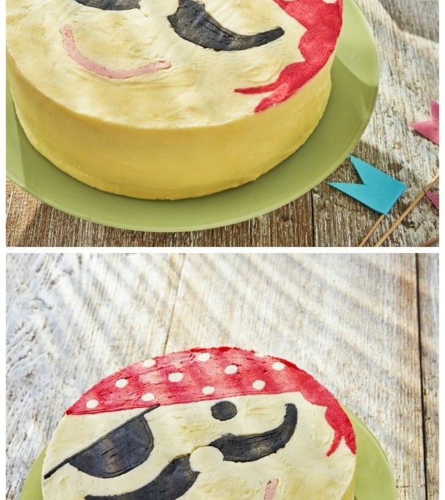 ooooo aaarrrrr me hearties. Be careful with this pirate cake, you don't want to be walking the plank with it! A great idea for any pirate themed party for the kids - and easy to do too. Why not try it out?
