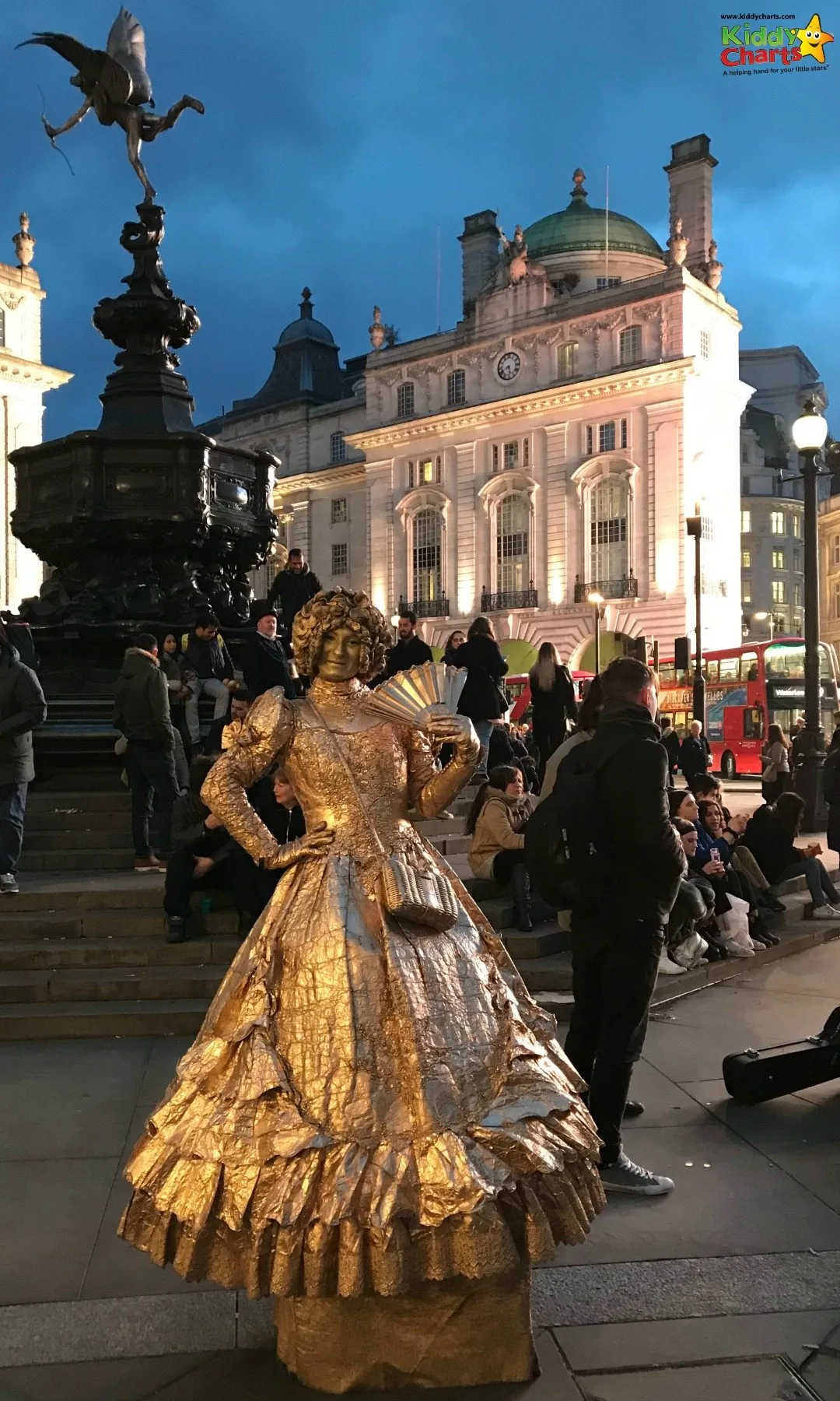 The things to do in London with kids include watching some of the street entertainers need the theatre district in London - a bonus after booking with TripAdvisor.